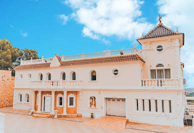 Villa with pool and terrace 5