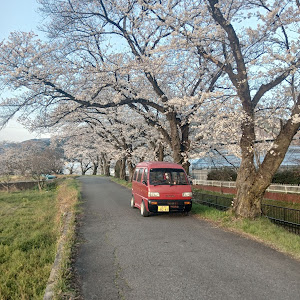 エブリイバン