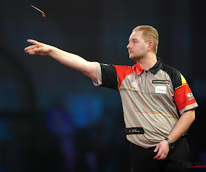 Dimitri Van den Bergh strandt in de Premier League darts opnieuw in de halve finales