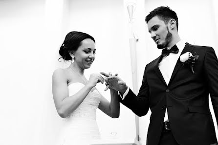 Fotografo di matrimoni Irina Rusinova (irinarusinova). Foto del 24 giugno 2016