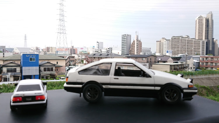 ゆうF i t🍇GD3🇺🇸さんが投稿したプラモ・撮影・AE86・ハチロク・ドリフトに関するカスタム事例の投稿画像8枚目