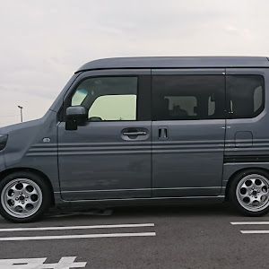 N-VAN JJ1