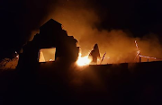 The historic Non-Pareille farm house in Paarl burnt down on Saturday night.