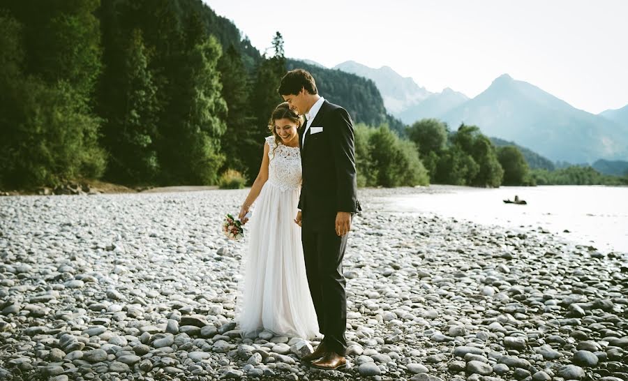 Fotografo di matrimoni Tim Burkhardt (burkhardtt). Foto del 21 marzo 2019