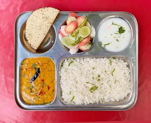 Kadhi Rice Thali