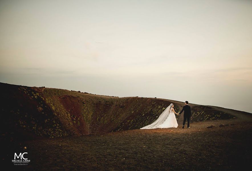 Fotografo di matrimoni Michele Crimi (michelecrimiph). Foto del 12 ottobre 2018