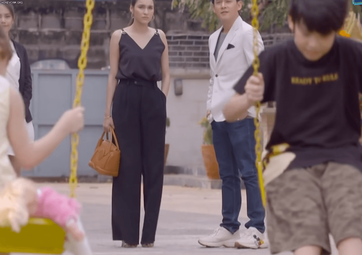 Bà mẹ tăm tia con rể của Dục Vọng Tình Yêu: No gạch vì quá ác nhưng cũng vô cùng đáng thương? - Ảnh 2.