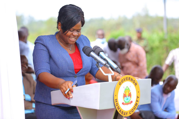 Governor Wanga speaks during the commissioning of the maternity facility.