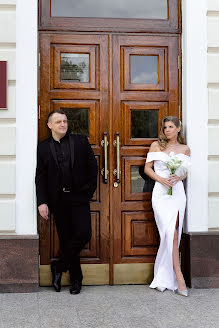 Wedding photographer Anastasiya Areschenko (ares). Photo of 24 June 2022