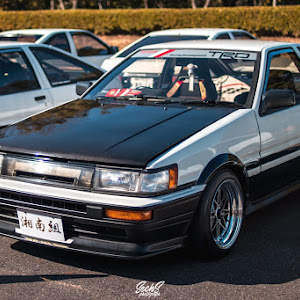 カローラレビン AE86