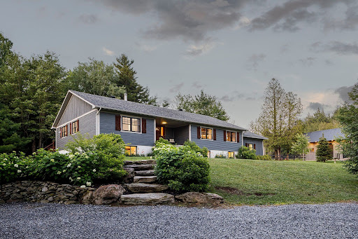 House with terrace 2