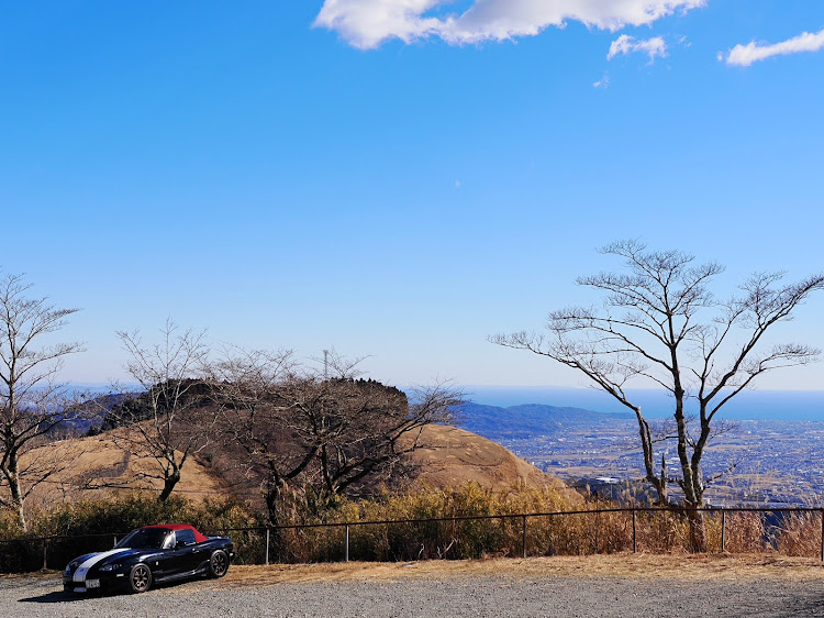 ロードスターの大野山・富士山・絶景・丹沢湖・NB ロードスターに関するカスタム事例の投稿画像1枚目