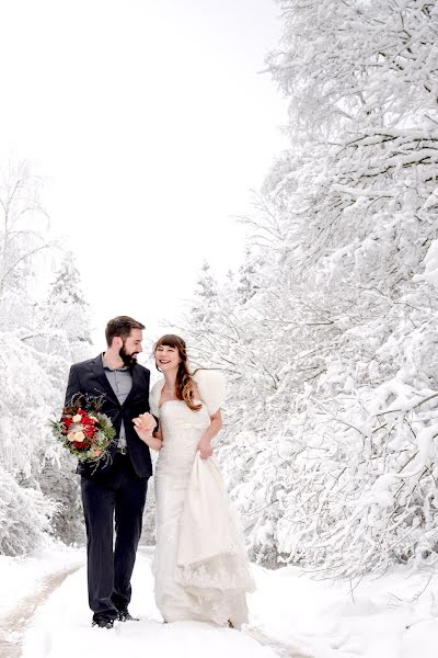 Fotógrafo de bodas Nina Farajollahi (lichtundspitze). Foto del 15 de octubre 2021