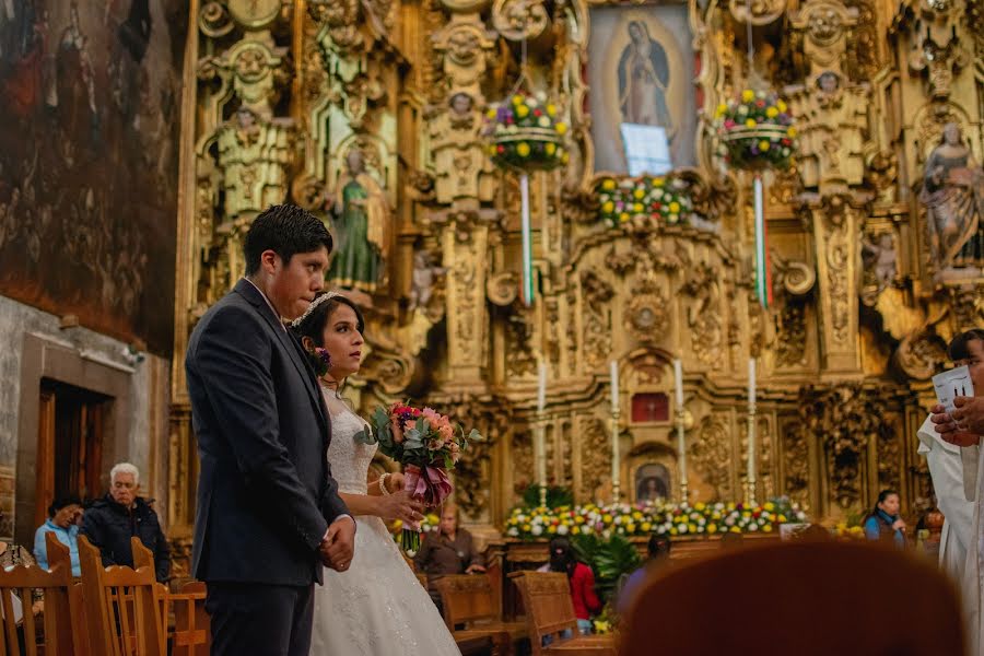 Fotógrafo de casamento Mario Alberto Flores Gutierrez (albertoflores). Foto de 5 de janeiro 2019