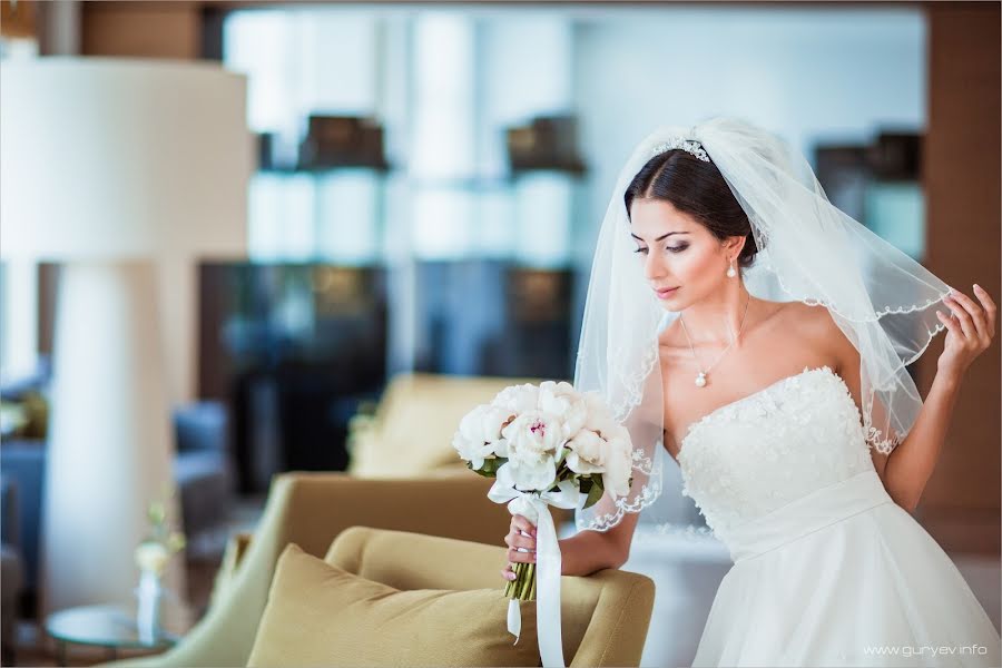 Fotógrafo de casamento Gennadiy Gurev (rapide). Foto de 15 de janeiro 2015