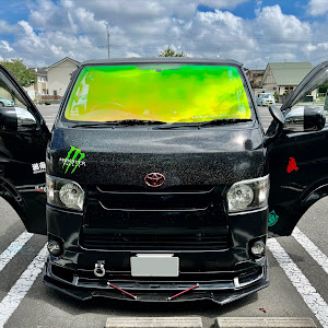 ハイエースバン TRH200V