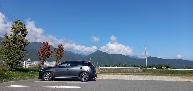 CX-3の長くはない・それほど待たせない・客席にいた筈なのに・知らぬ間に・舞台に立っているに関するカスタム事例の投稿画像1枚目
