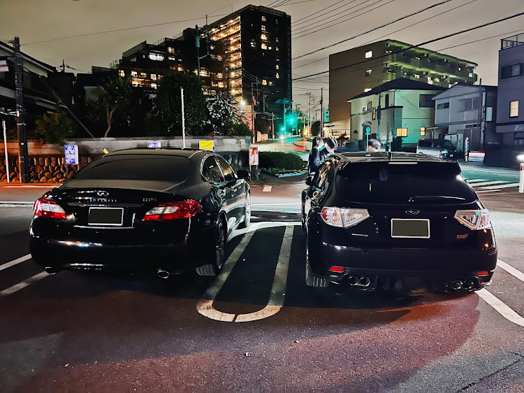 インプレッサ WRX STIのインプレッサWRXSTI・フーガ・12月もよろしくお願いします・今年もあとわずかに関するカスタム事例の投稿画像1枚目