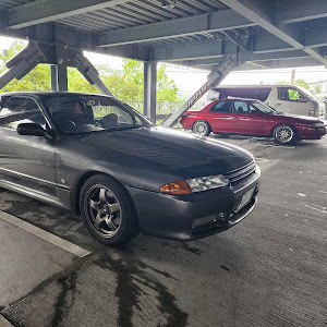 スカイライン R32