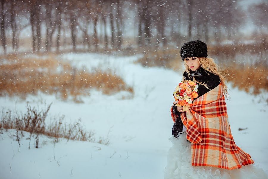 Bröllopsfotograf Petr Kaykov (peterkaykov). Foto av 9 december 2013