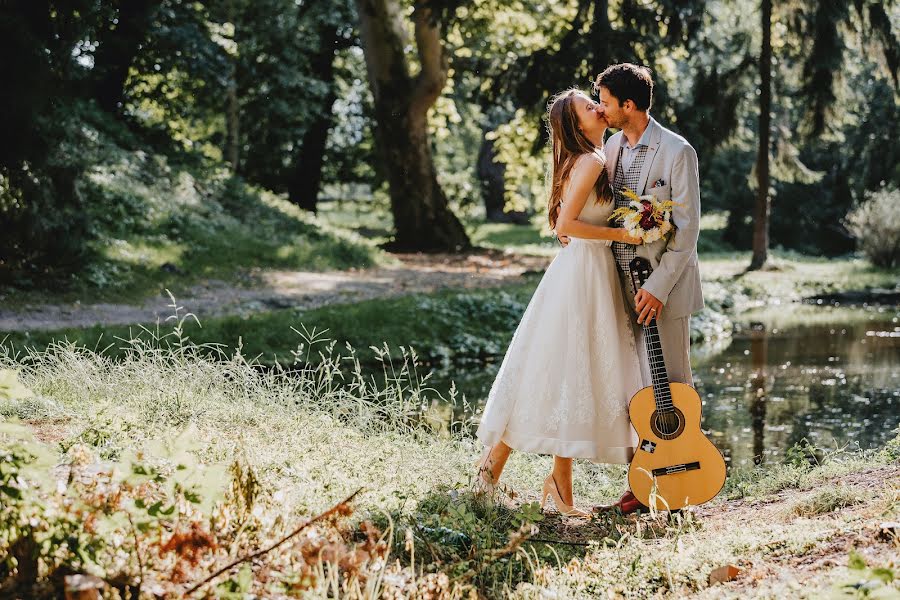 Fotógrafo de casamento Cezar Buliga (cezarbuliga). Foto de 14 de fevereiro 2020