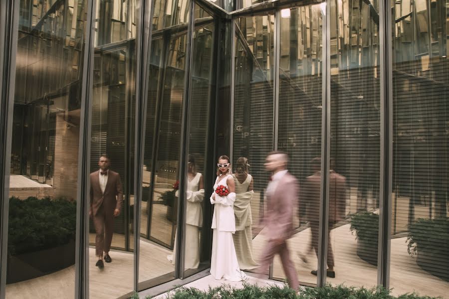 Fotógrafo de casamento Daniil Virov (virov). Foto de 22 de fevereiro 2019