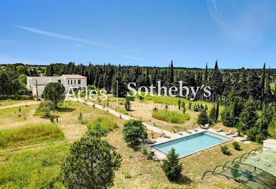 House with pool and terrace 3