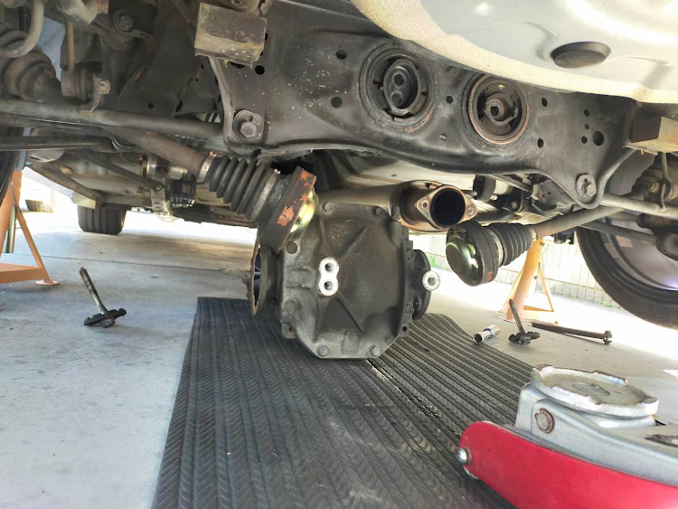 マークIIのDIY・デフ交換・オイル交換・車高調決裁下りそう‼️・残りは専属メカニックへ❗️笑に関するカスタム事例の投稿画像4枚目