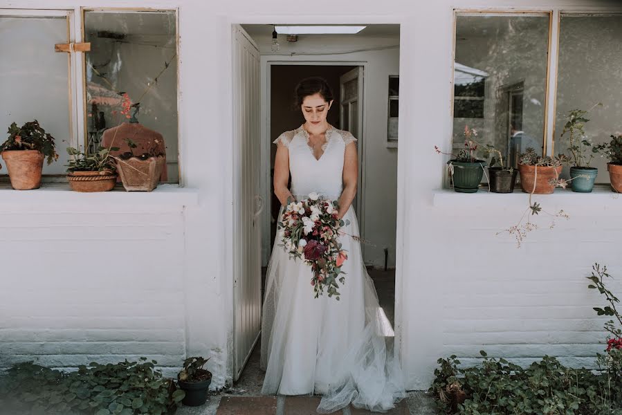 Wedding photographer Madie Romero (liteweddings). Photo of 16 May 2020