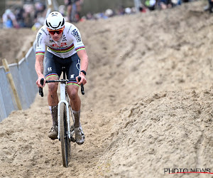 🎥 Dat kon slechter afgelopen hebben: beelden van lelijke val Van der Poel duiken op