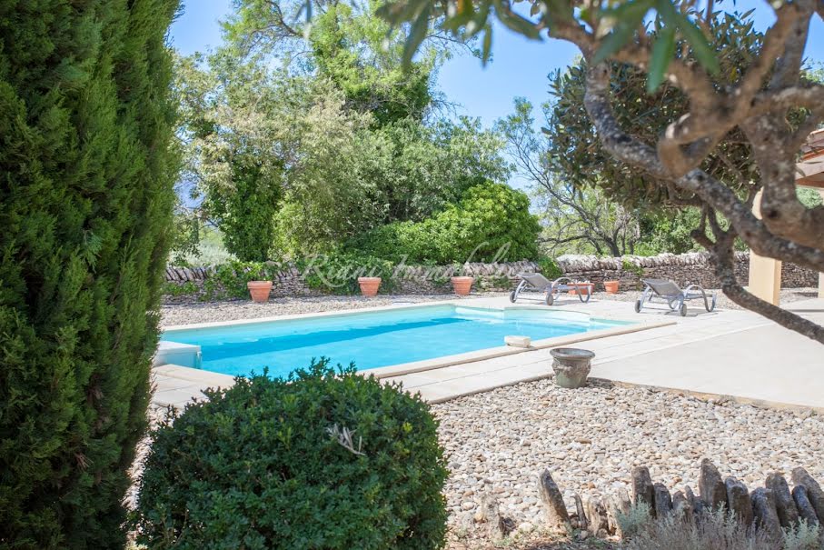 Vente maison 5 pièces 170 m² à Cabrières-d'Avignon (84220), 1 100 000 €