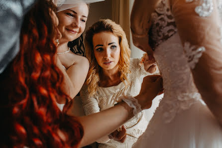 Wedding photographer Aleksey Denisov (denisovstudio). Photo of 9 February 2019