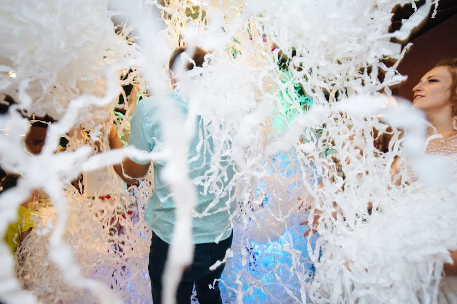 Fotógrafo de casamento Evgeniy Belousov (belousov). Foto de 3 de dezembro 2018