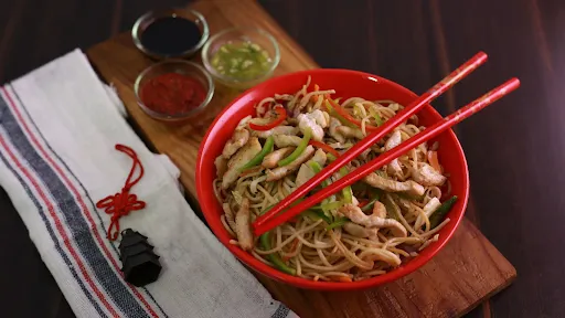 Chicken Hakka Noodles