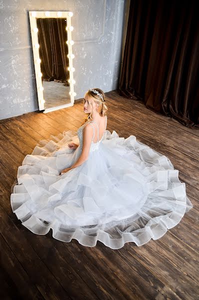 Wedding photographer Yana Scherbinina (yanochka). Photo of 6 April 2018