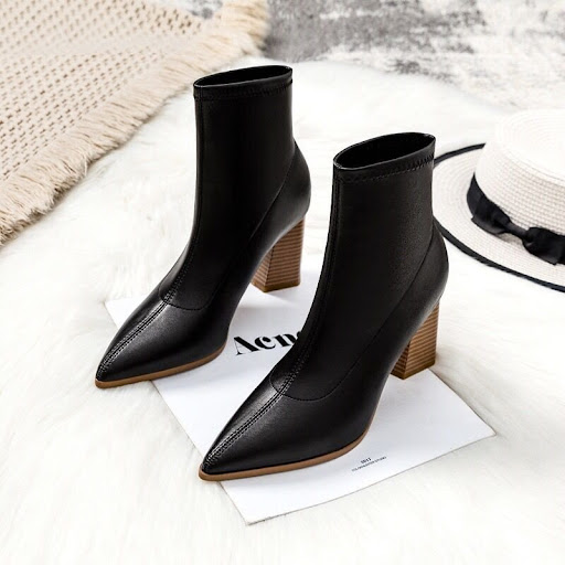 Title 3, Net Red thick heel pointed toe suede nude boots...