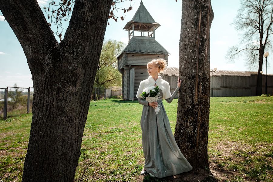 Fotograful de nuntă Valentina Baturina (valentinalucky). Fotografia din 4 iunie 2019