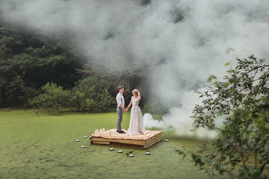 Photographe de mariage Lidiya Sidorova (kroshkaliliboo). Photo du 30 juin 2016