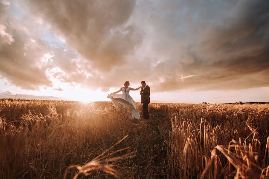 Photographe de mariage Margarita Laevskaya (laevskayaphoto). Photo du 19 août 2020