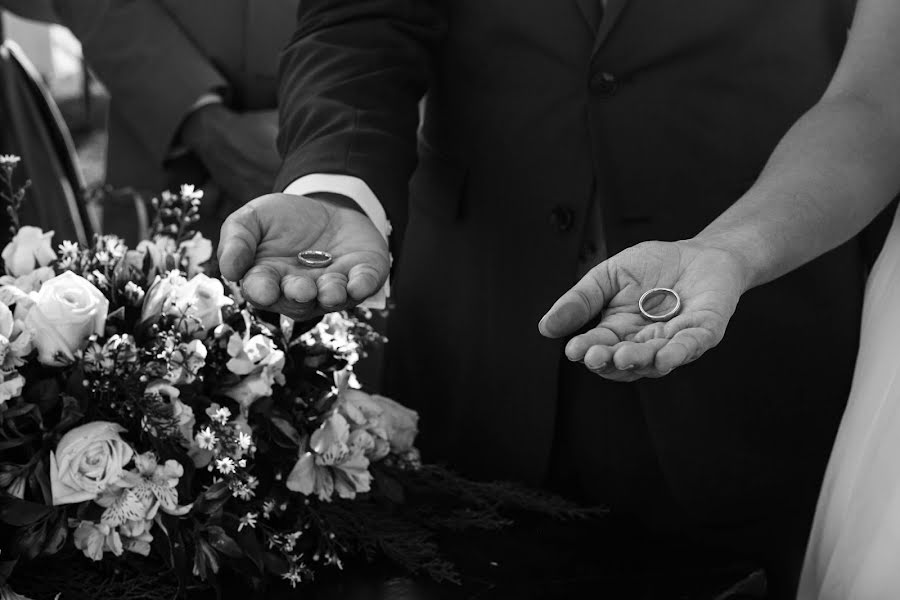 Fotografo di matrimoni Merlin Guell (merlinguell). Foto del 18 settembre 2017