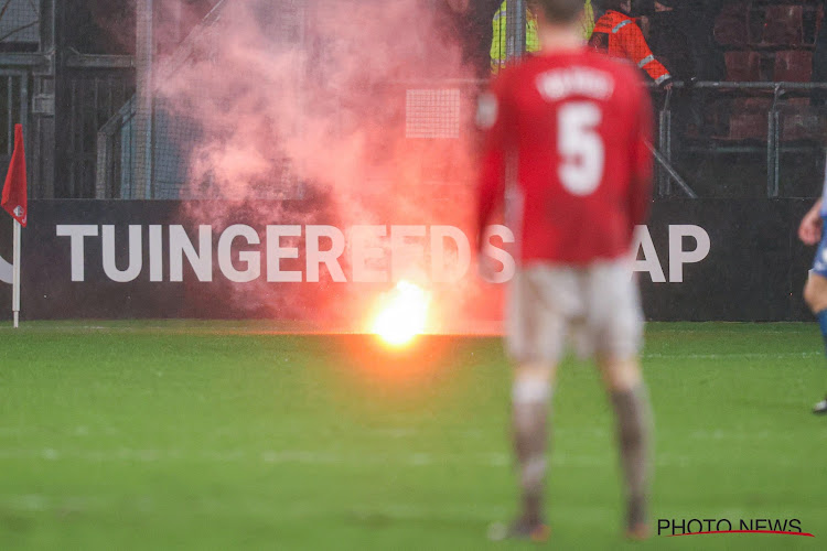 PSV wint, Vitesse gelijk in wedstrijd die even stopgezet werd