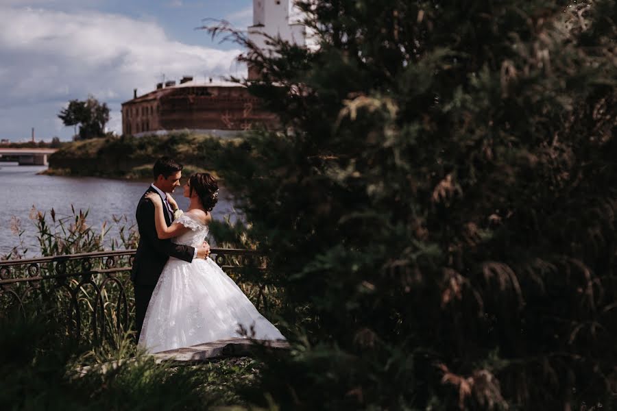 Fotógrafo de casamento Anastasiya Obolenskaya (obolenskaya). Foto de 19 de setembro 2019