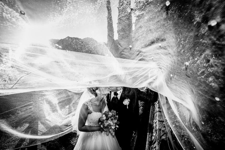 婚禮攝影師Roberto De Riccardis（robertodericcar）。2019 7月30日的照片