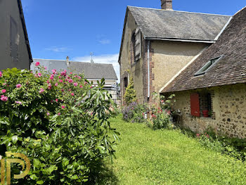 maison à Chapelle-Royale (28)