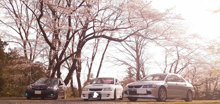 ゆっきーさんが投稿したランエボ・フィールダー・桜とコラボ🌸に関するカスタム事例の投稿画像1枚目