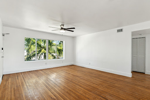 Apartment 4