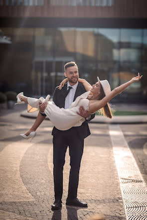 Wedding photographer Olga Chikina (kaeelina). Photo of 10 April