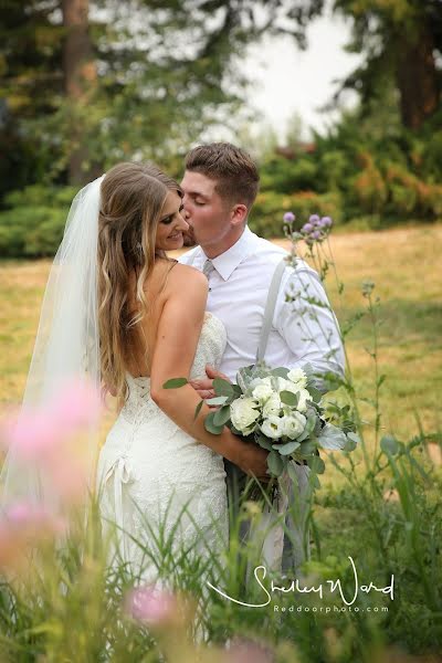 Wedding photographer Shelley Ward (shelleyward). Photo of 9 May 2019