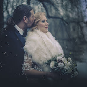 Huwelijksfotograaf Tomáš Schiller (aeternus). Foto van 8 maart 2022