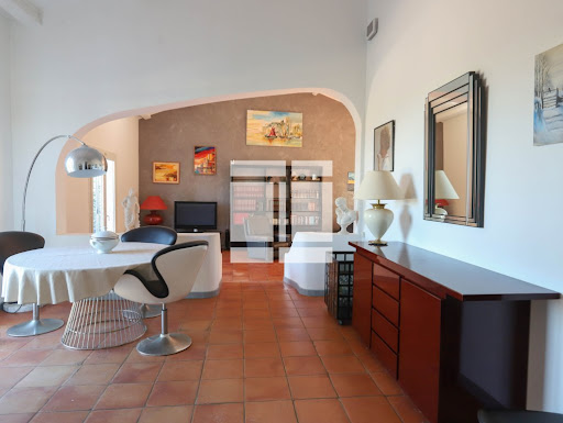 Villa with pool 5
